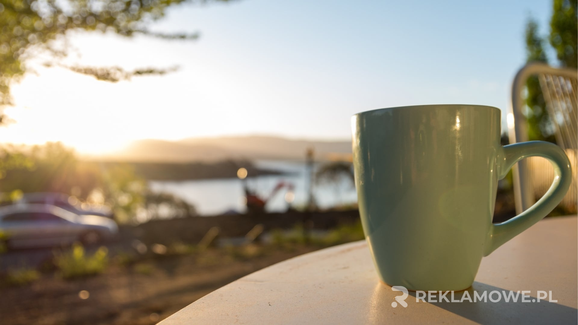 Kubek reklamowy jako narzędzie wspierające strategię marketingową firmy